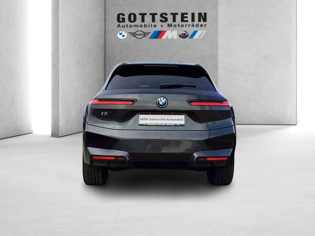 BMW iX 2023