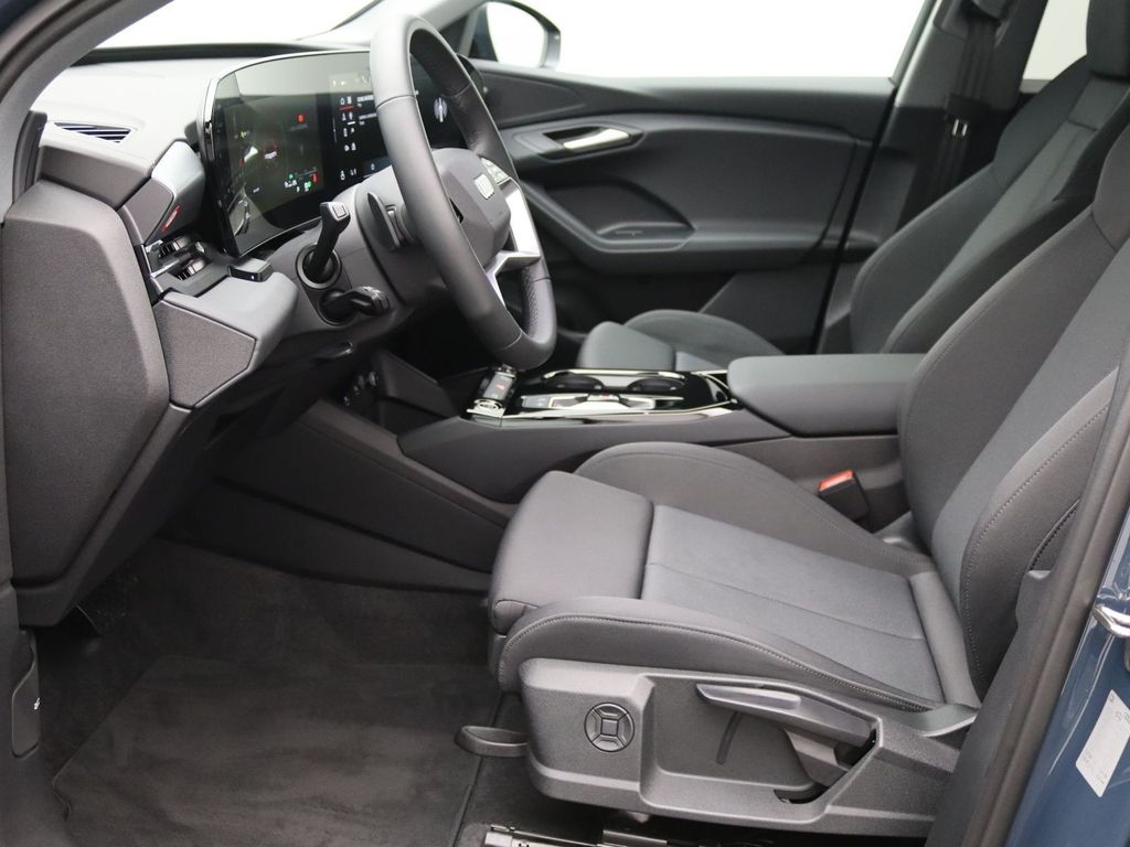 Audi Q6 e-tron 2025