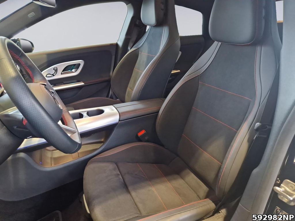 Mercedes-Benz CLA 250 2025