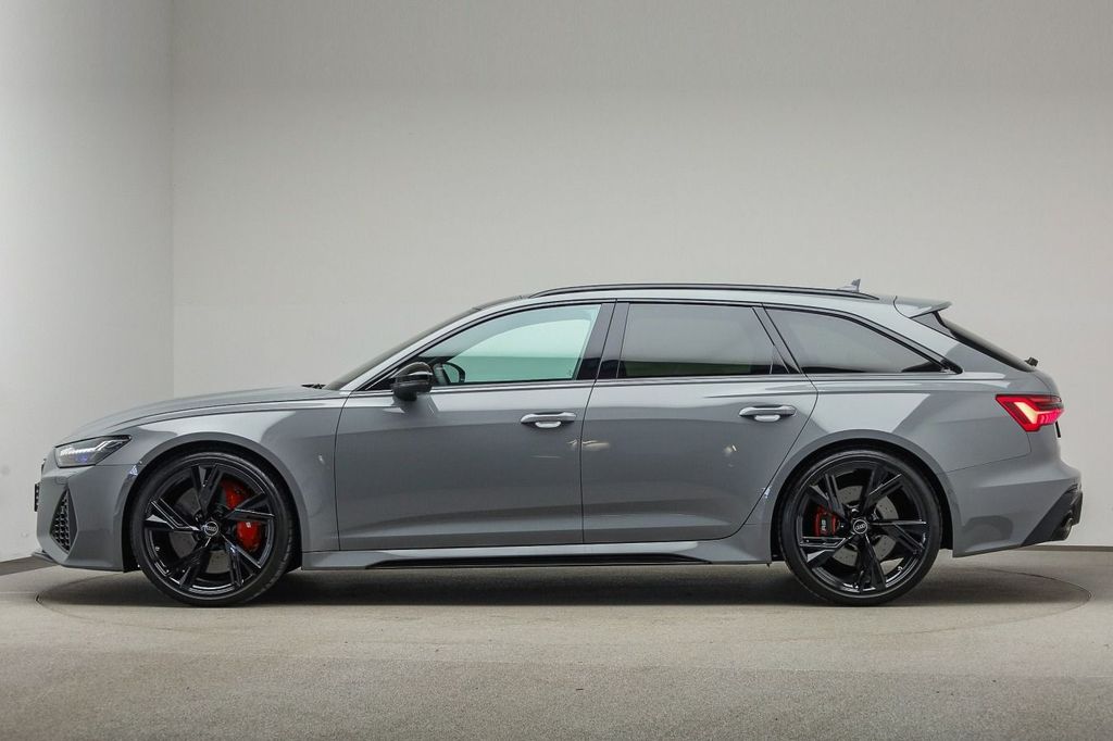 Audi RS6 2025