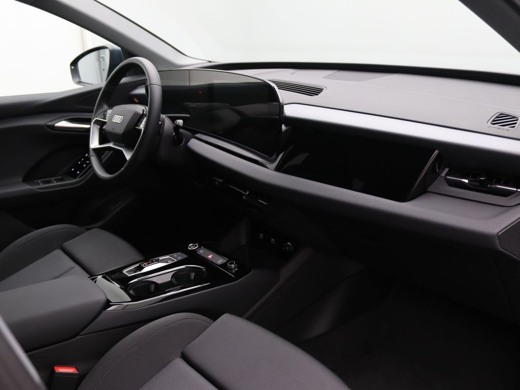 Audi Q6 e-tron 2025