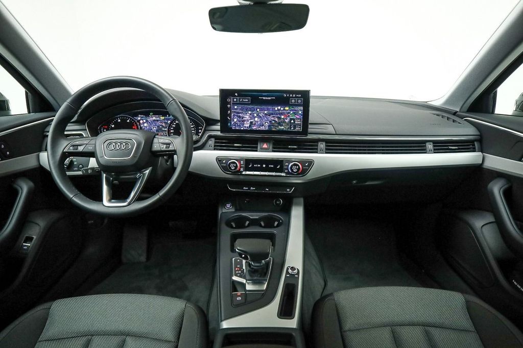 Audi A4 2024