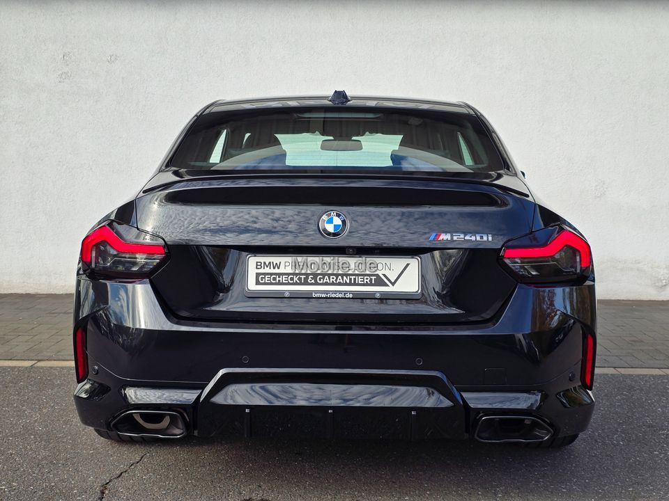 BMW M240i 2024