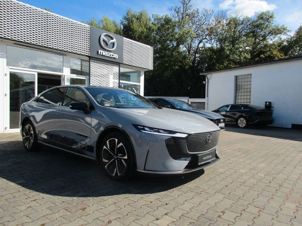 Mazda 6e