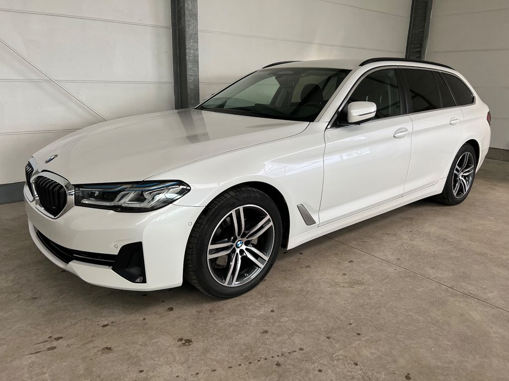 BMW 520 2022