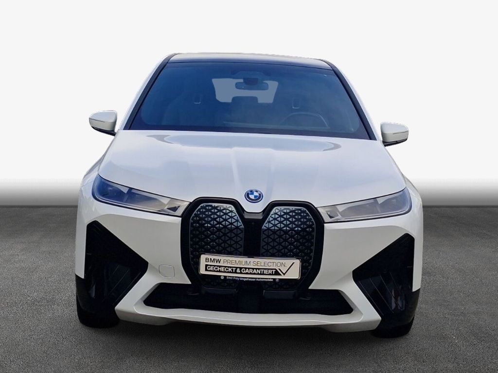 BMW iX 2023