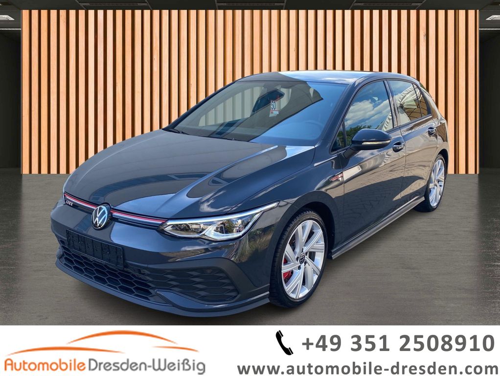 Volkswagen Golf 2024