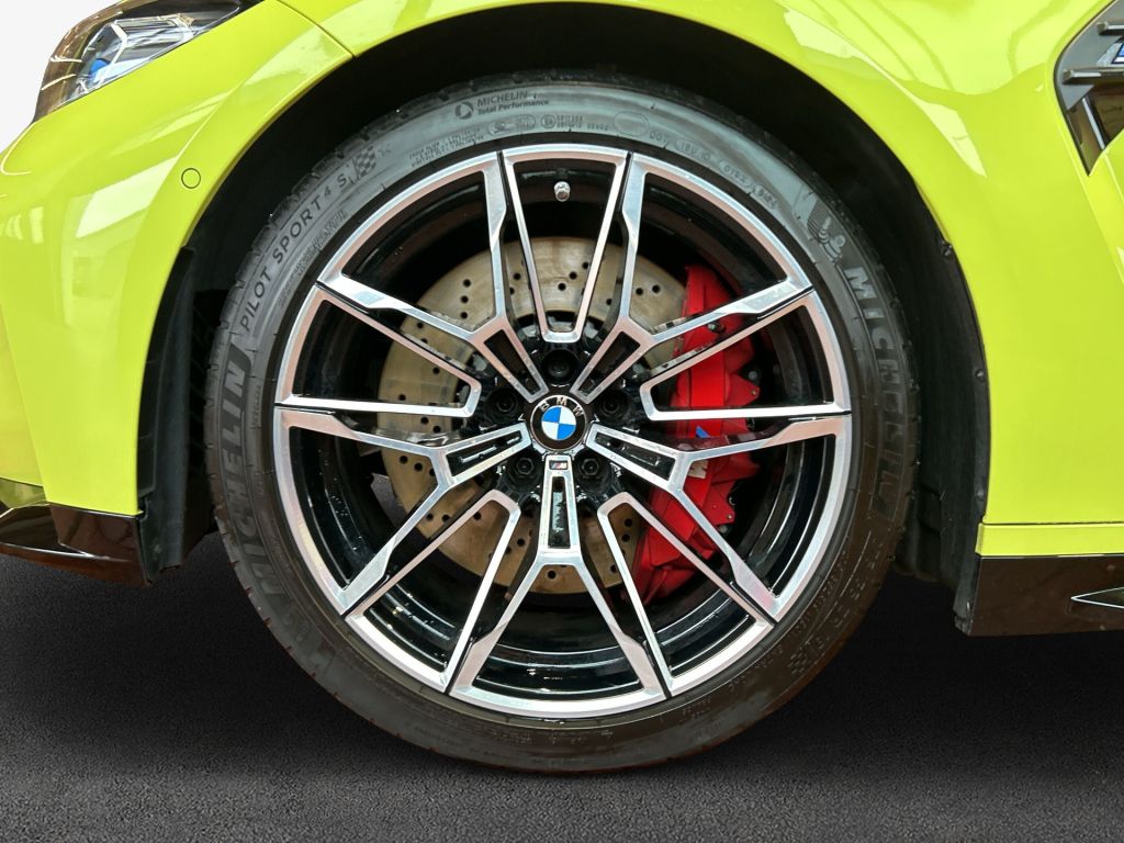 BMW M4 2022