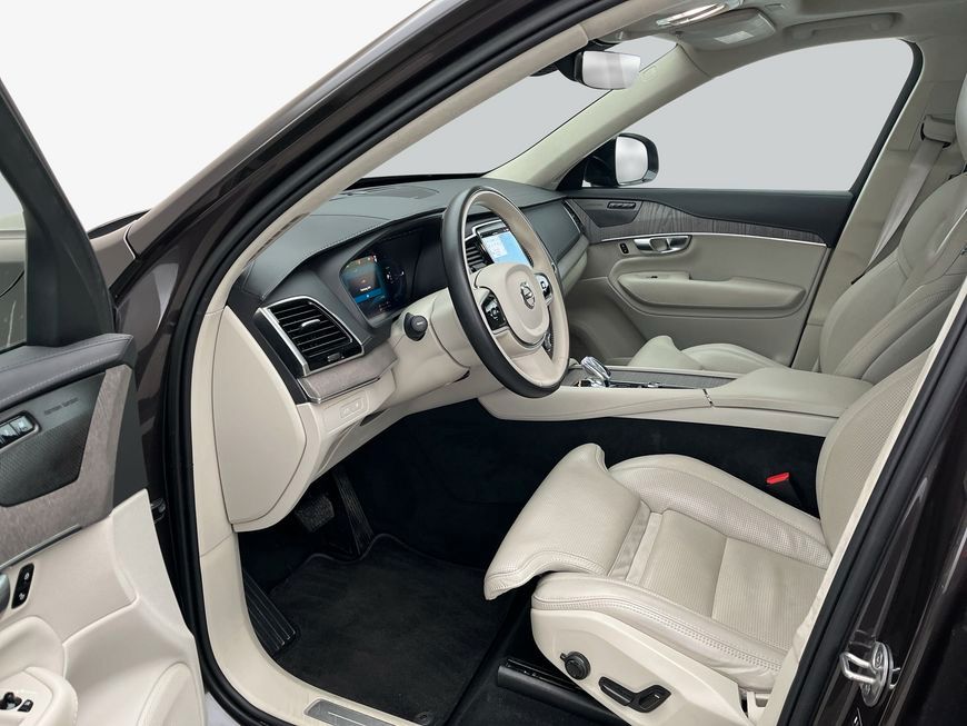 Volvo XC90 2023