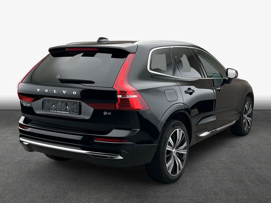 Volvo XC60 2022