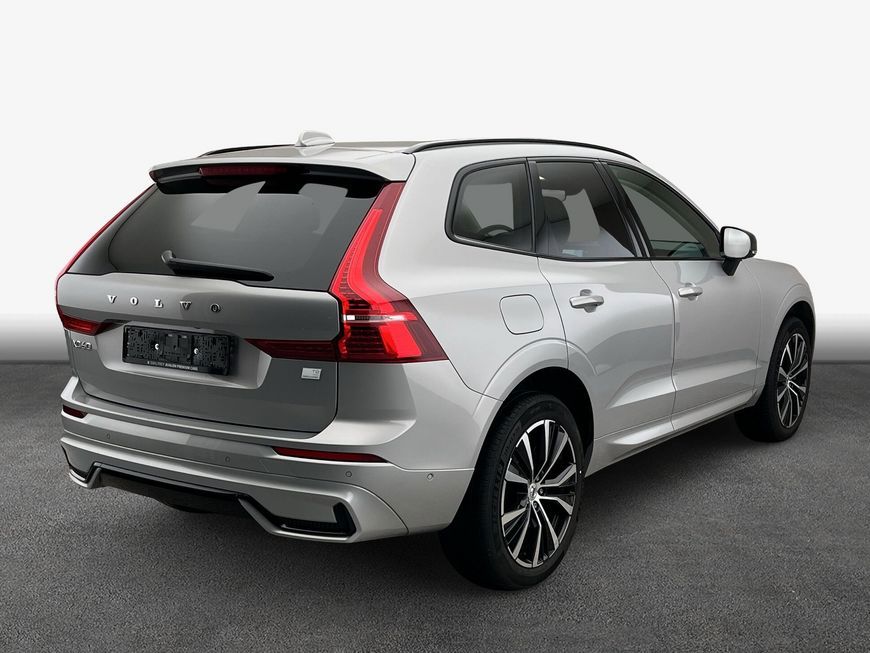 Volvo XC60 2022
