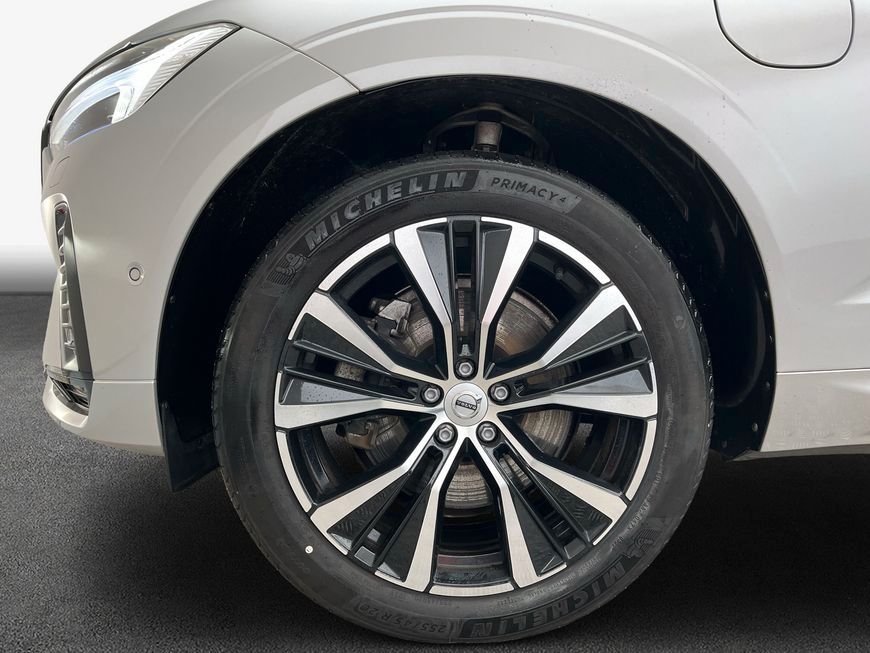 Volvo XC60 2022