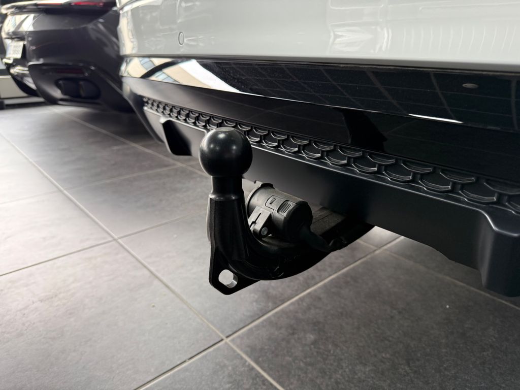 Audi Q8 2025