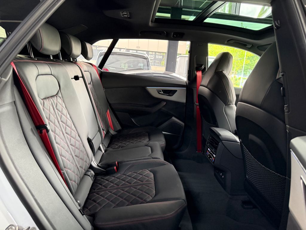 Audi Q8 2025