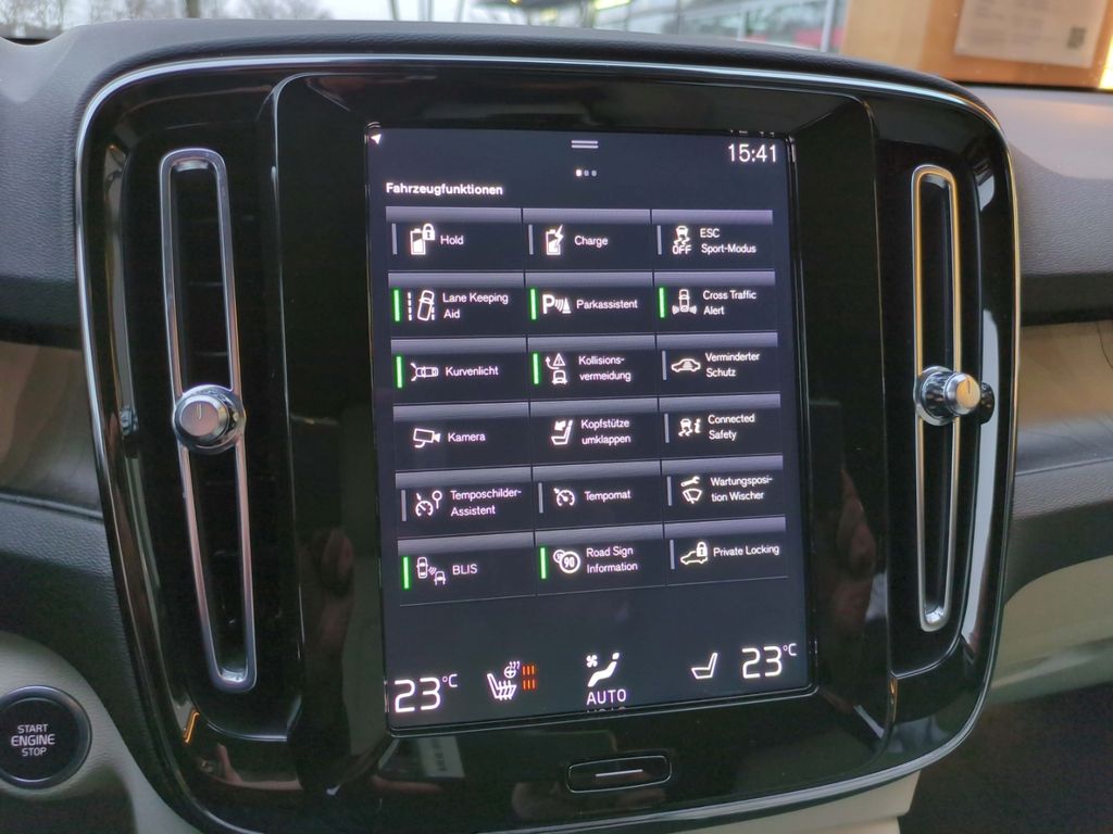 Volvo XC40 2022