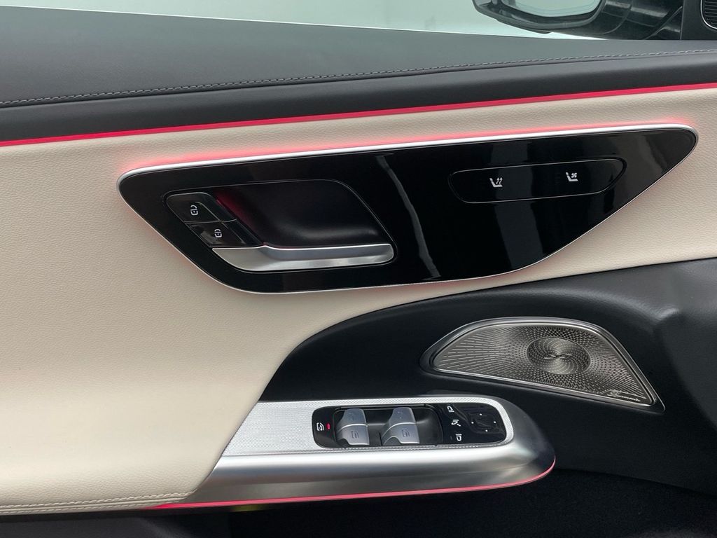 Mercedes-Benz E 300 2024