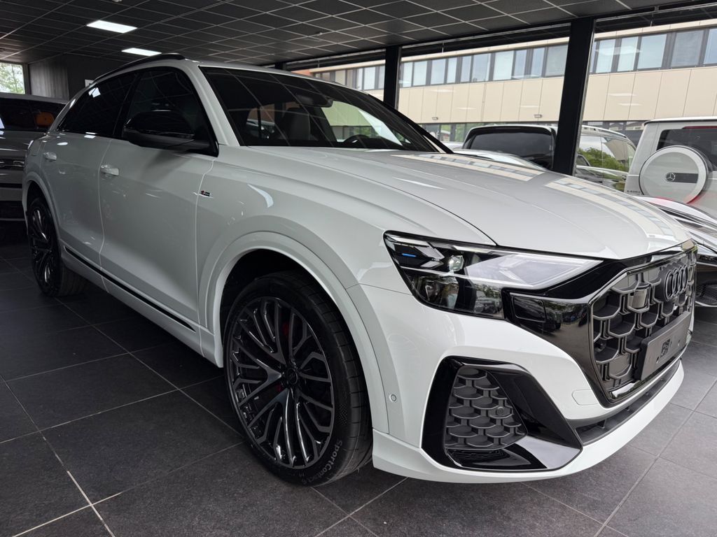 Audi Q8 2025