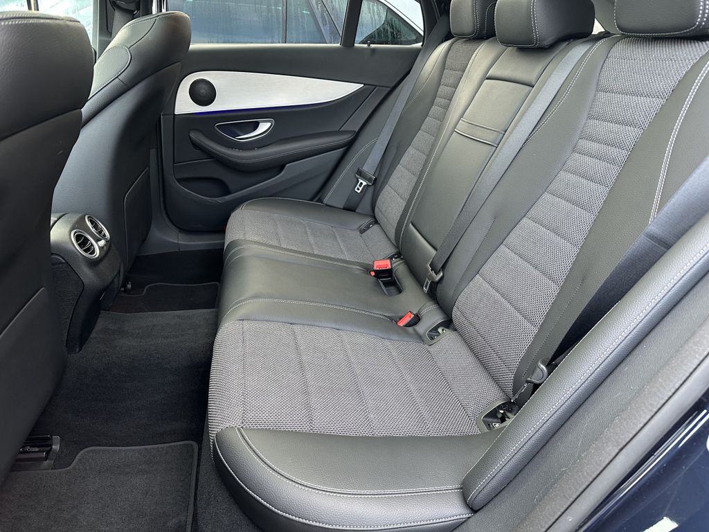 Mercedes-Benz E 300 2022