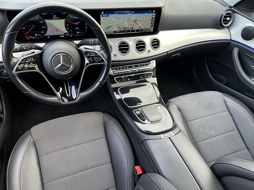 Mercedes-Benz E 300 2022