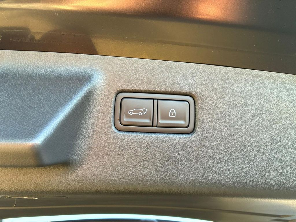 Hyundai SANTA FE 2026