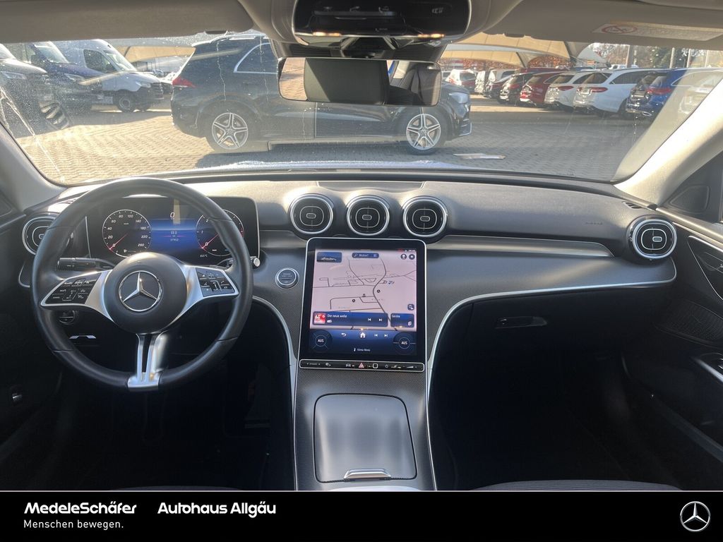 Mercedes-Benz C 300 2024