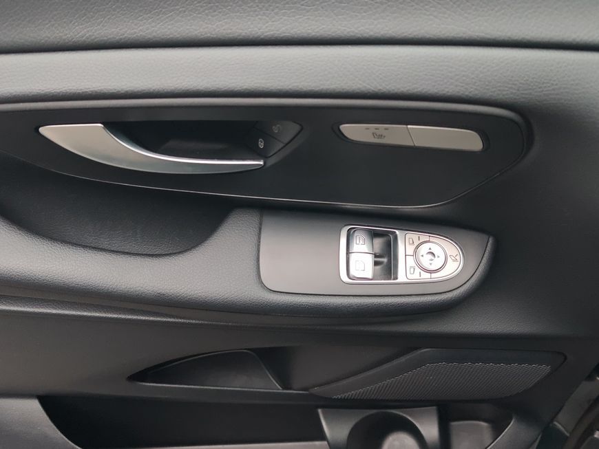 Mercedes-Benz EQV 2021