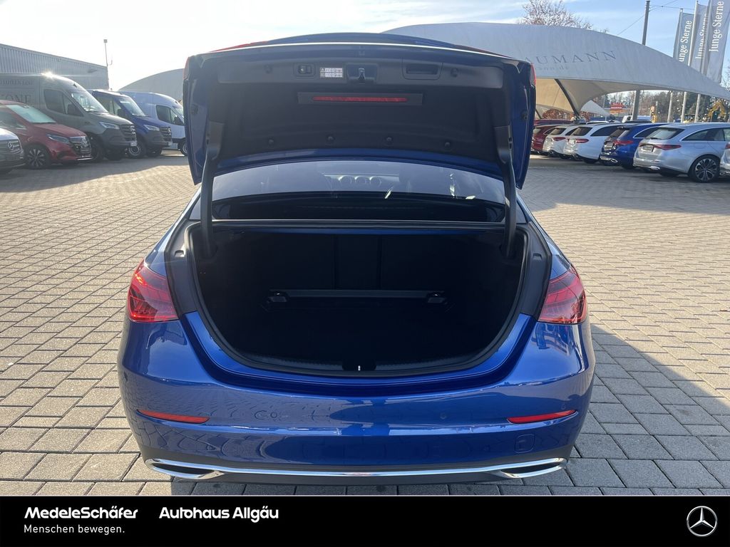 Mercedes-Benz C 300 2024