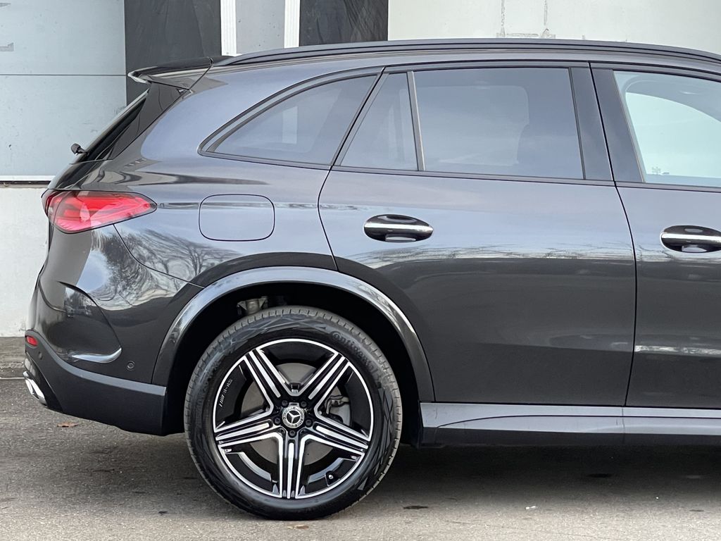 Mercedes-Benz GLC 300 2024