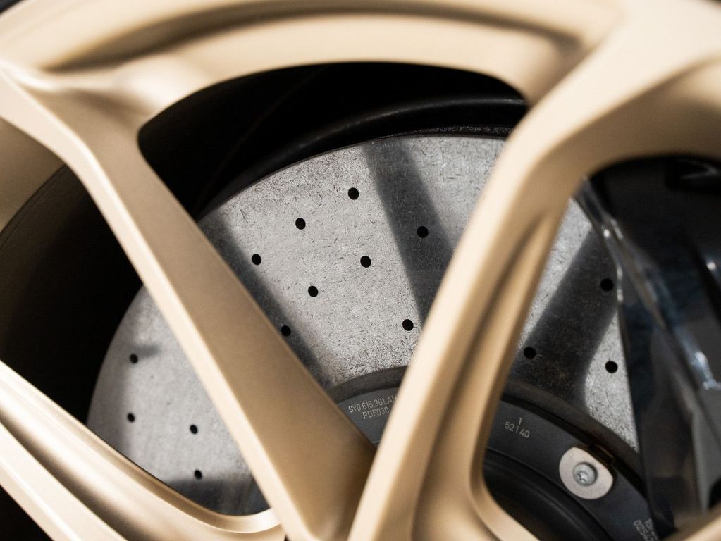 Porsche Cayenne 2024