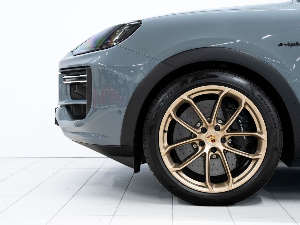 Porsche Cayenne 2024