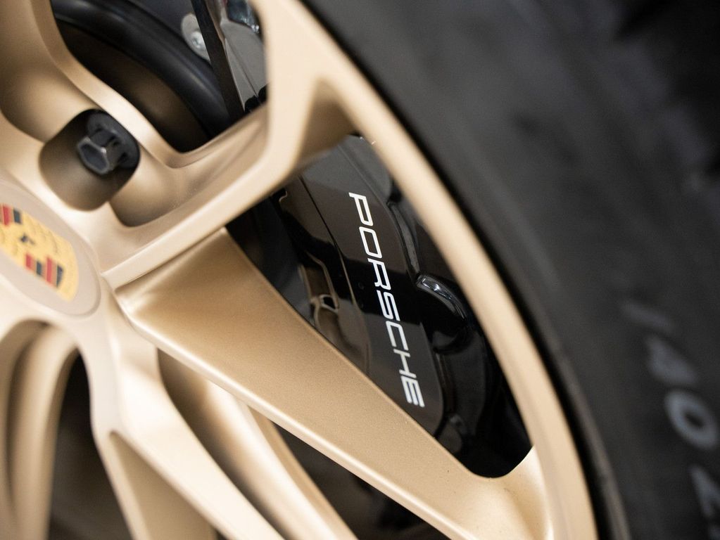 Porsche Cayenne 2024