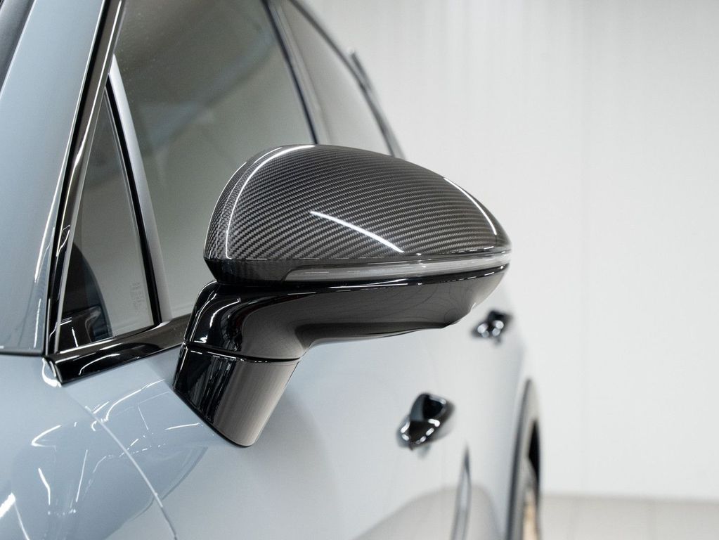 Porsche Cayenne 2024