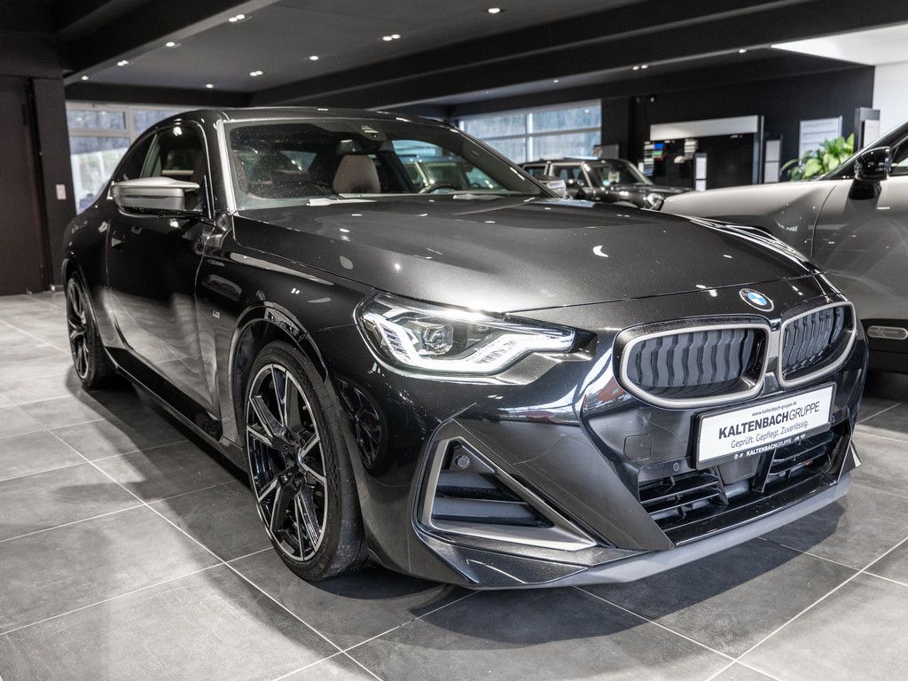 BMW M240i 2023
