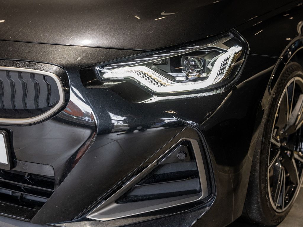 BMW M240i 2023