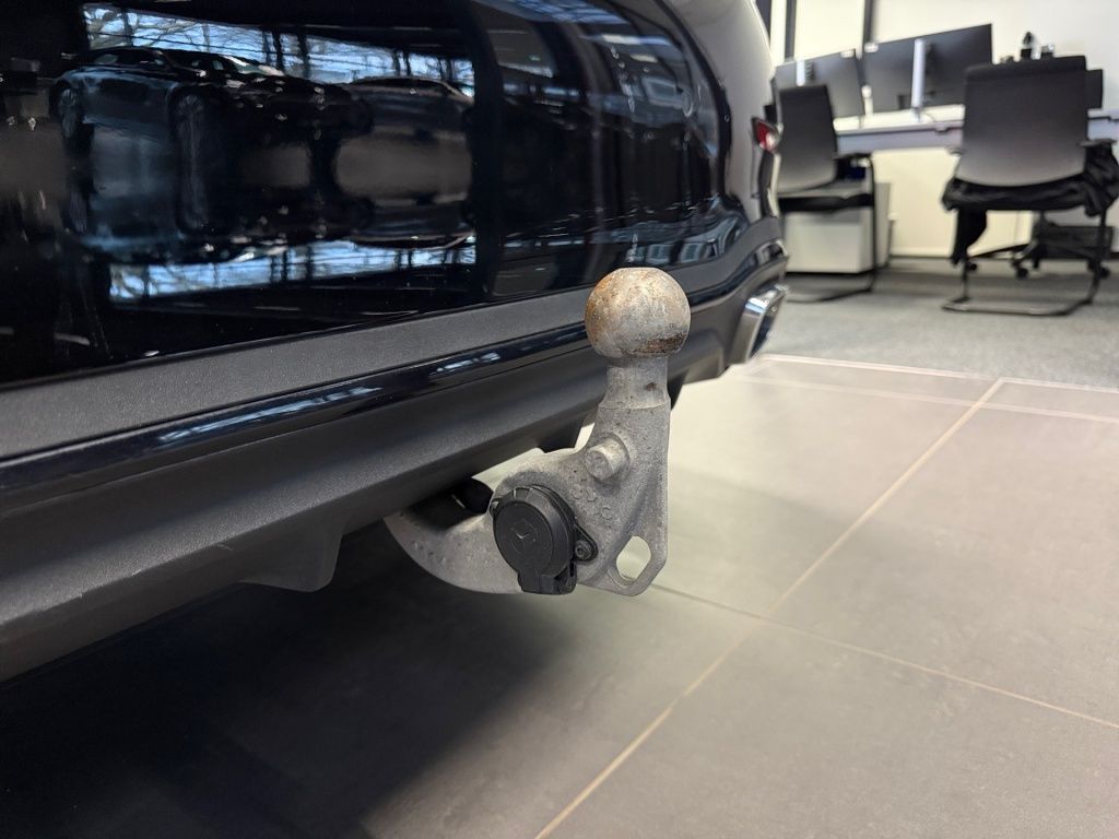 Mercedes-Benz C 300 2024