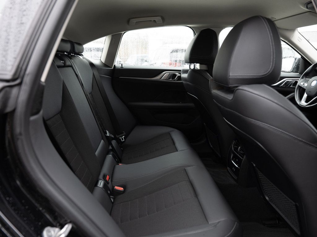 BMW i4 2023