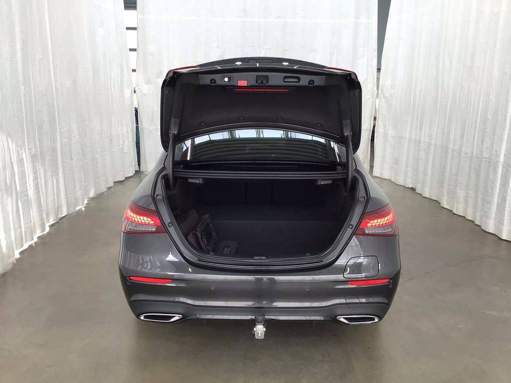Mercedes-Benz E 300 2022