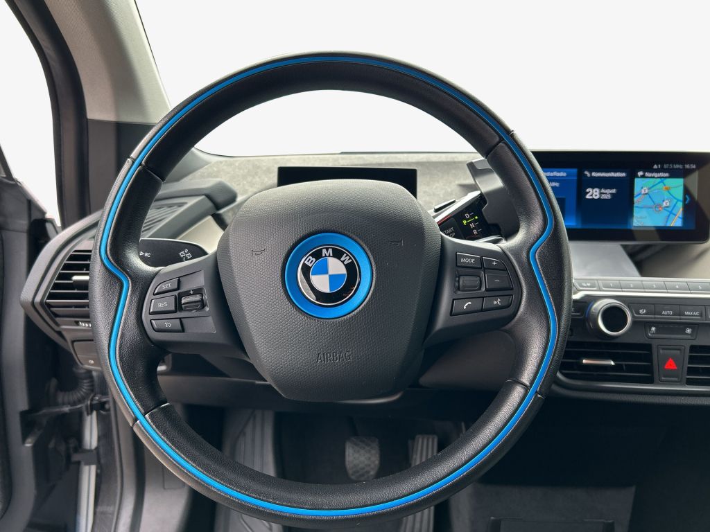 BMW i3 2021