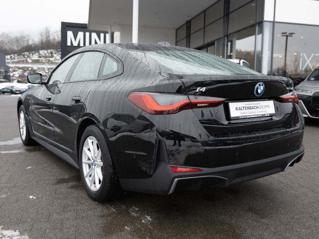 BMW i4 2023