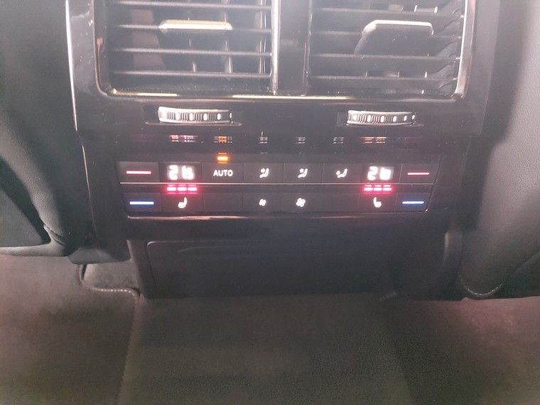 Volkswagen Touareg 2025