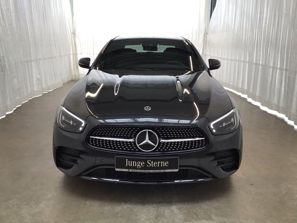 Mercedes-Benz E 300 2022