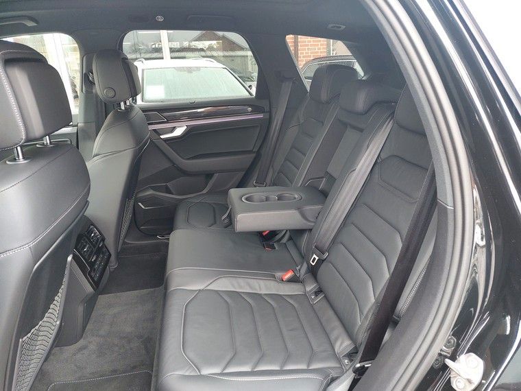 Volkswagen Touareg 2025