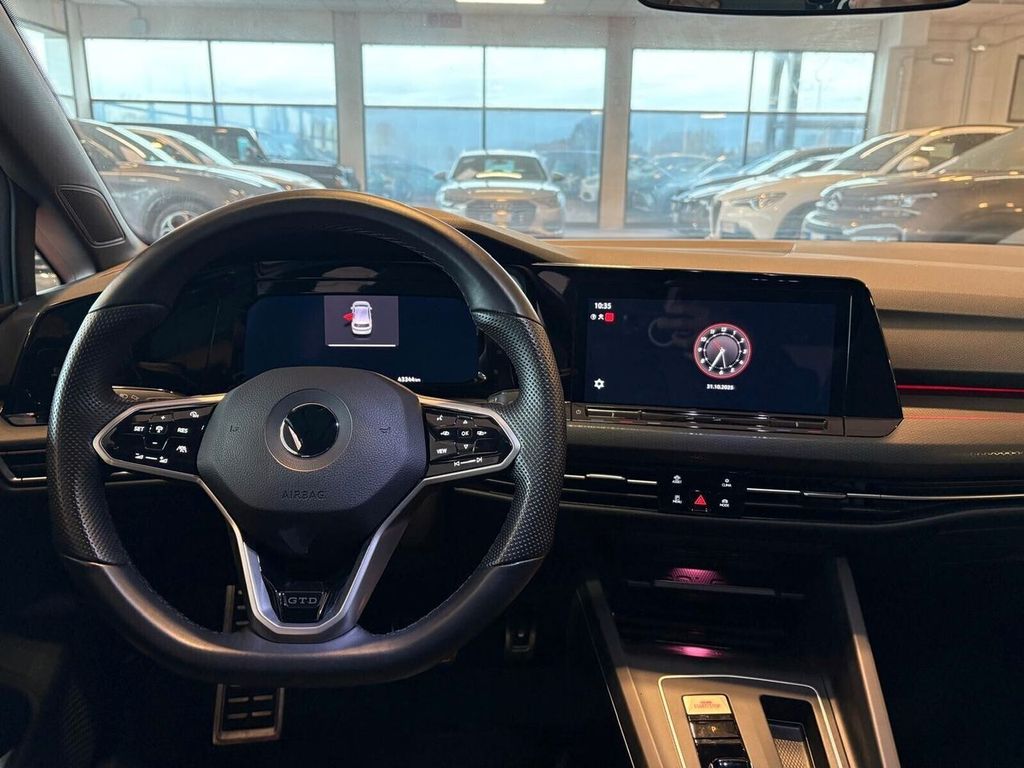 Volkswagen Golf 2022