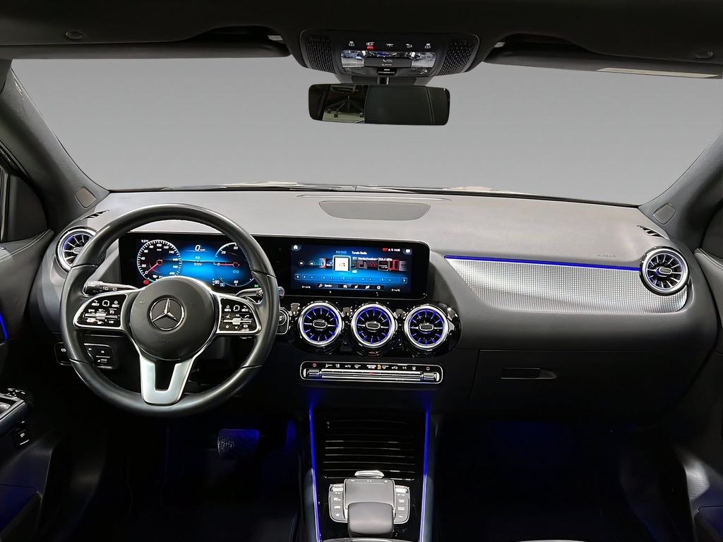Mercedes-Benz EQA 2021