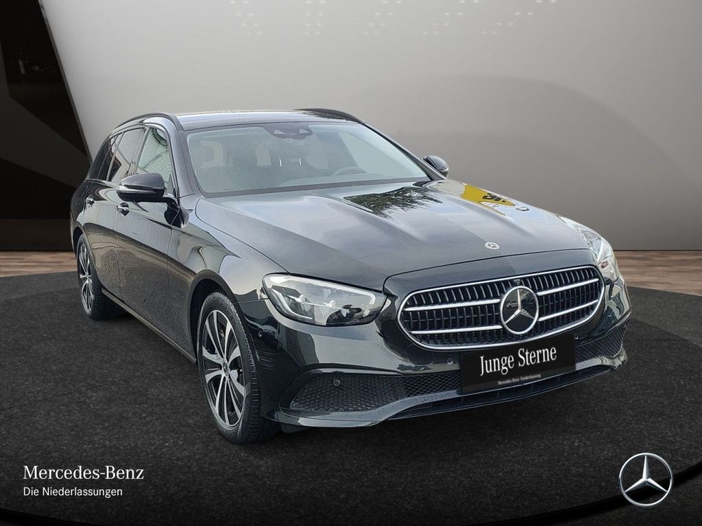 Mercedes-Benz E 300 2022