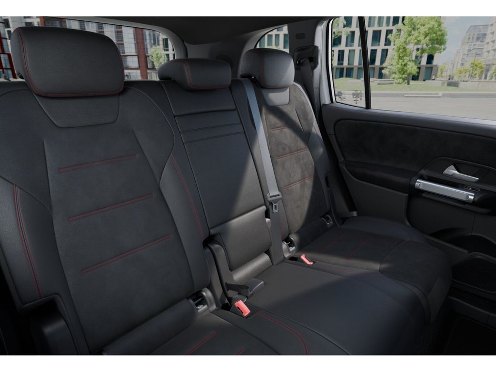 Mercedes-Benz EQB 2024