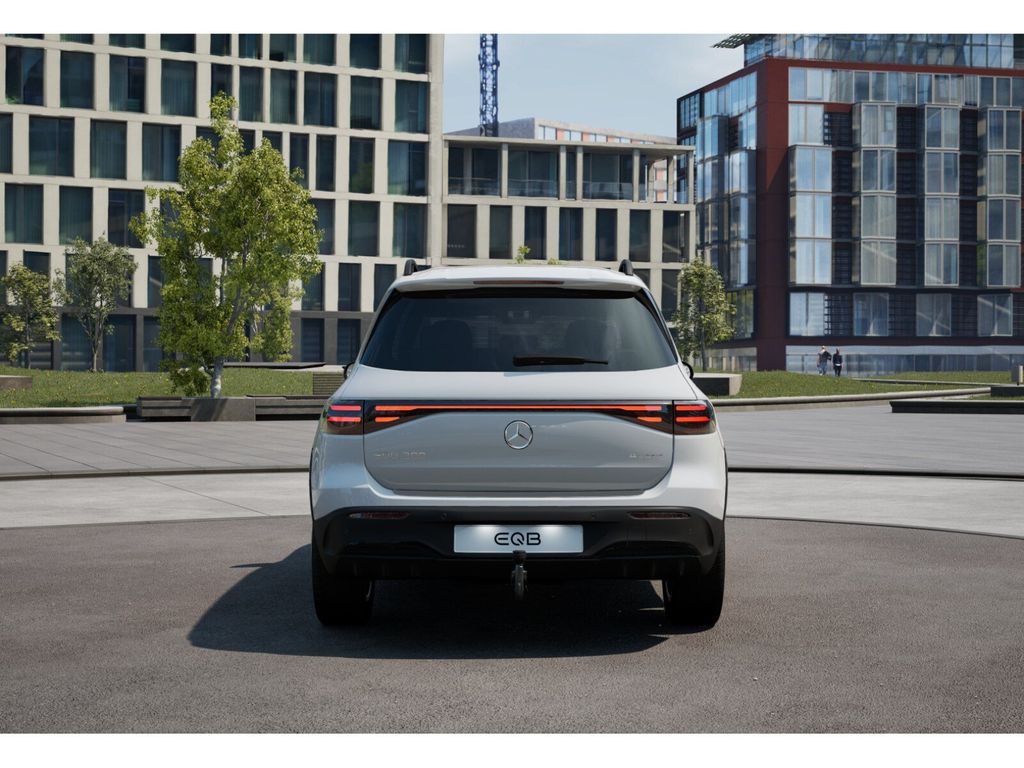 Mercedes-Benz EQB 2024