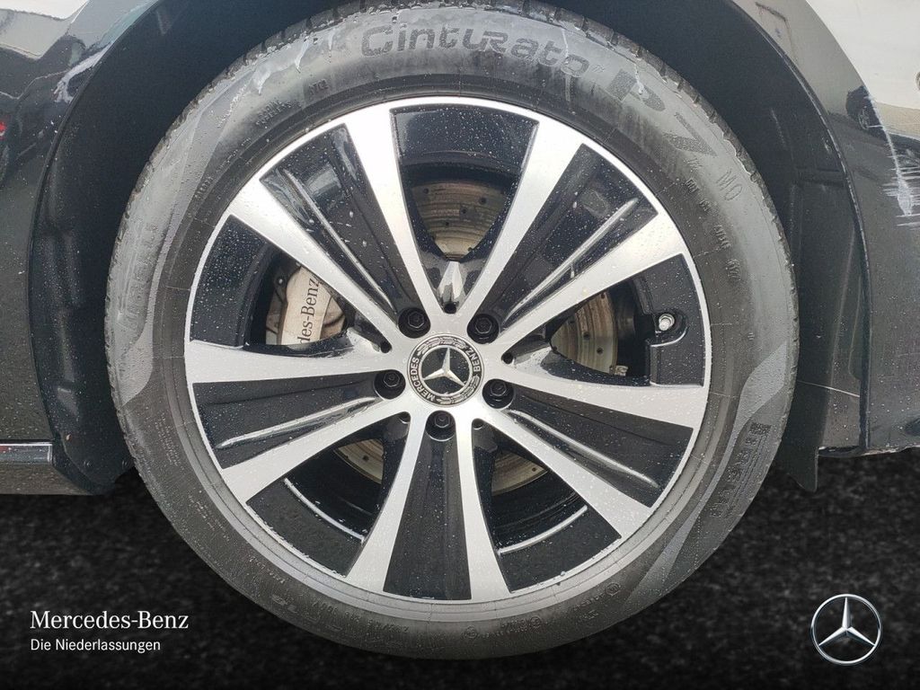 Mercedes-Benz E 300 2022