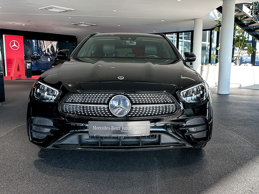 Mercedes-Benz E 300 2022