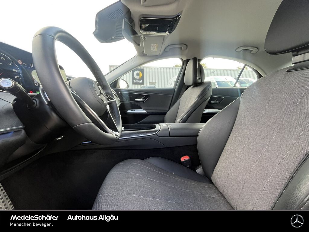 Mercedes-Benz E 300 2023